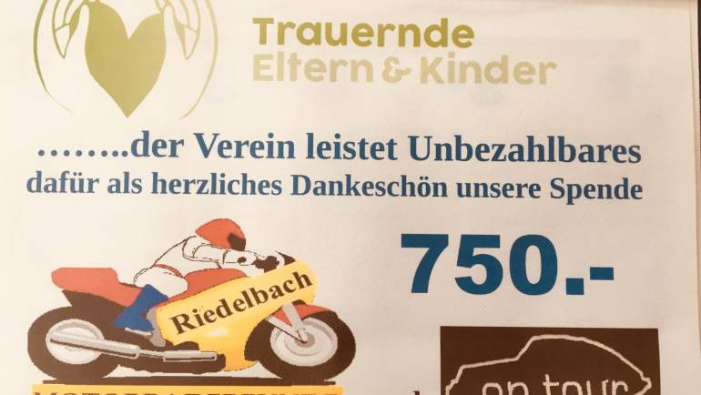 Motorradfreunde Riedelbach stoppen für Spende
